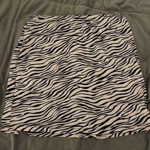 Zebra tight skirt